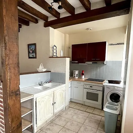 Maison Pittoresque Avec Jardinet * Mauves-sur-Huisne