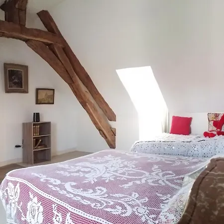 Maison Pittoresque Avec Jardinet * Mauves-sur-Huisne