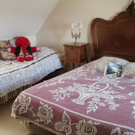 Maison Pittoresque Avec Jardinet