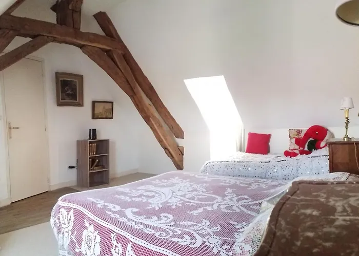 Maison Pittoresque Avec Jardinet * Mauves-sur-Huisne