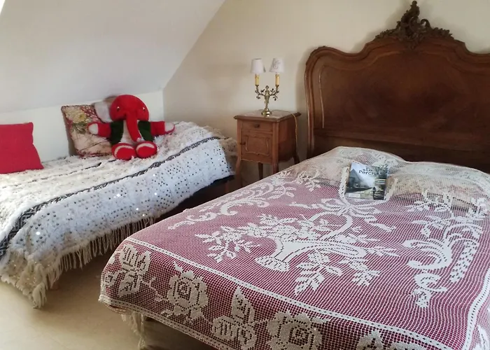 Maison Pittoresque Avec Jardinet